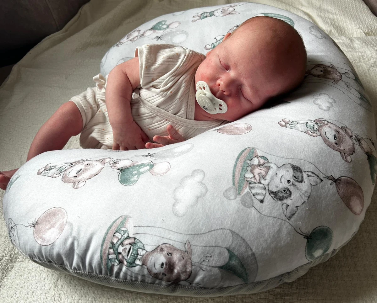  Nursing, feeding pillow 60×40 cm Loom with removable cover Bellochi 3